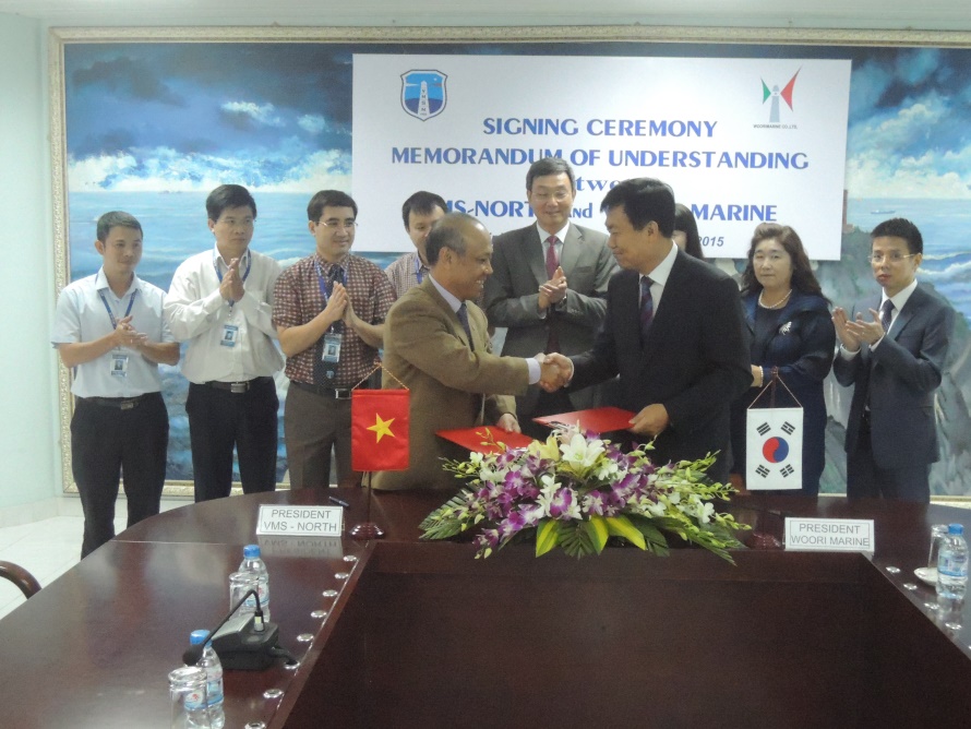 Lễ ký kết Bản ghi nhớ hợp tác giữa Tổng công ty Bảo đảm an toàn hàng hải miền Bắc và Công ty TNHH Woori Marine.