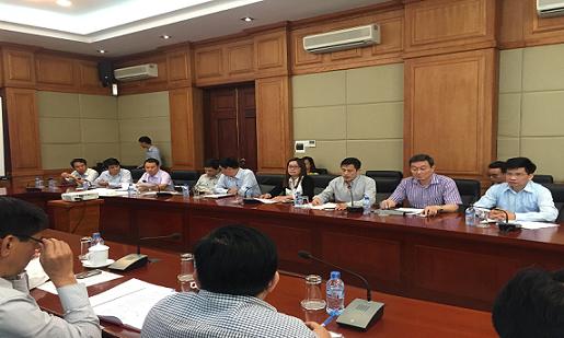 Phó Cục trưởng Đỗ Đức Tiến tham dự buổi làm việc với lãnh đạo UBND TP. Hải Phòng về vị trí đổ vật liệu nạo vét duy tu các tuyến luồng hàng hải khu vực Hải Phòng