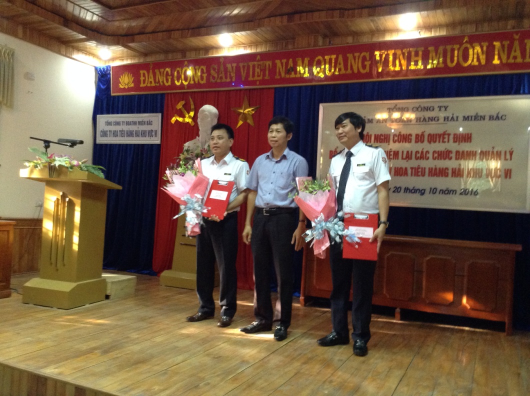 Hội nghị công bố Quyết định bổ nhiệm chức danh Chủ tịch công ty và bổ nhiệm lại chức danh Giám đốc Công ty TNHH MTV Hoa tiêu hàng hải khu vực VI.