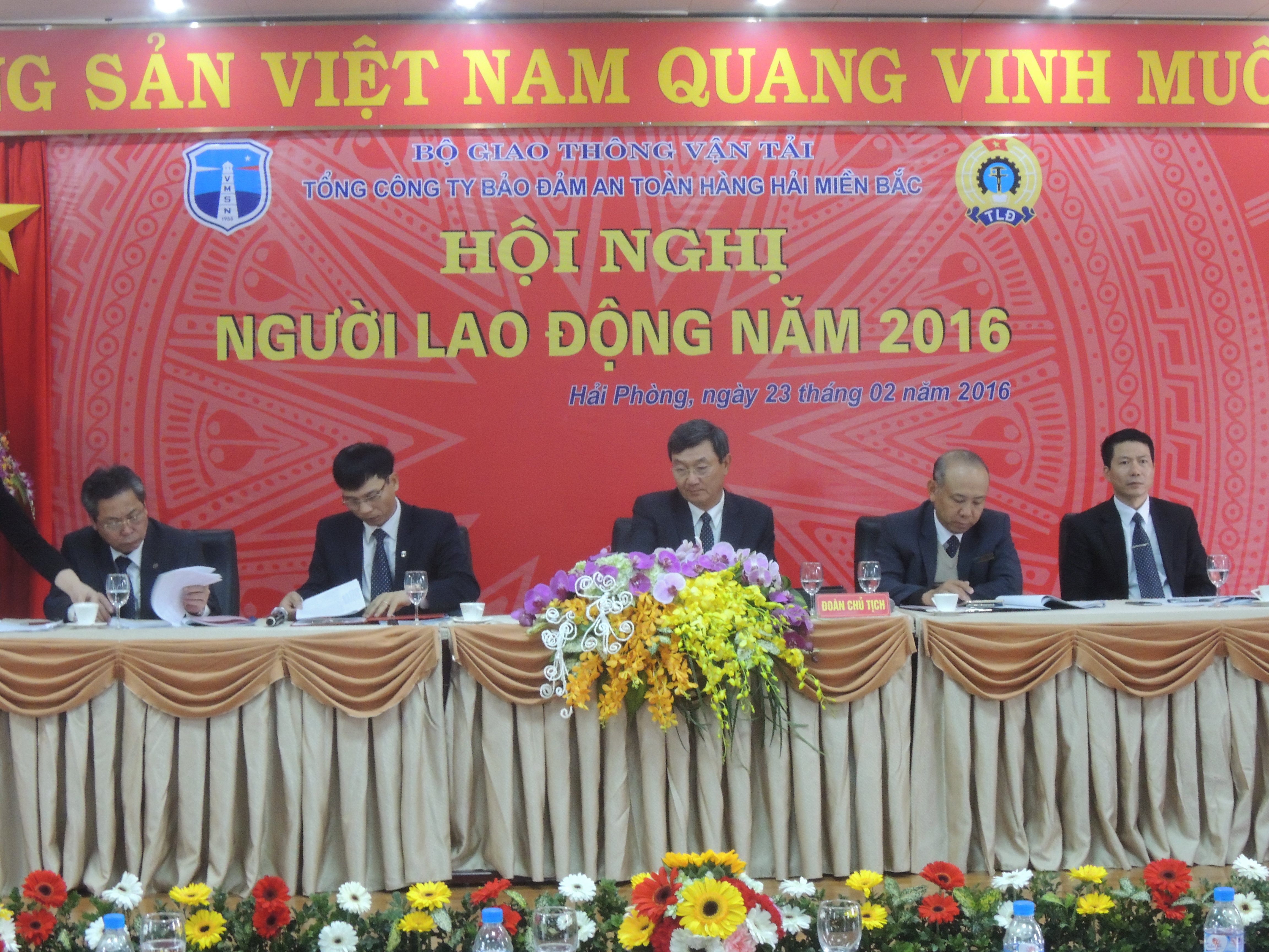 Tổng công ty Bảo đảm an toàn hàng hải miền Bắc tổ chức Hội nghị người lao động năm 2016.