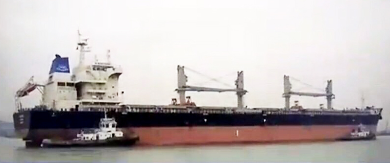 Hoa tiêu hàng hải khu vực VI đã dẫn thành công tàu tải trọng 63.000 tấn