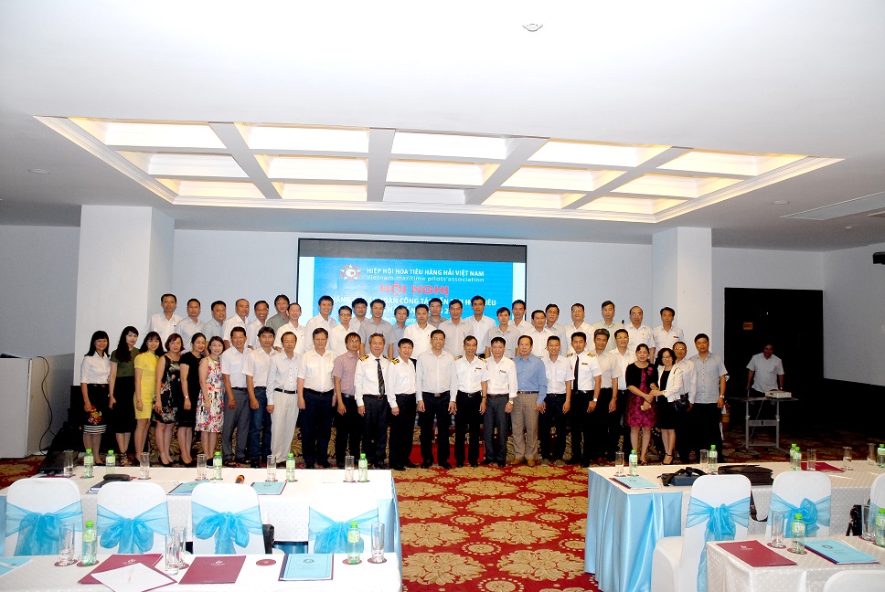 Hội thảo Nâng cao an toàn công tác dẫn tàu Hoa tiêu hàng hải lần II năm 2017