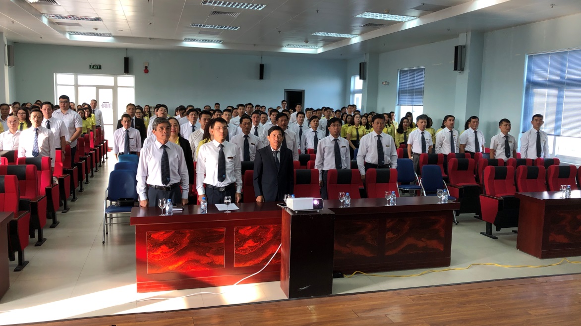 Tổng công ty Bảo đảm an toàn hàng hải miền Bắc tổ chức Lễ Chào cờ đầu tháng 11 năm 2018