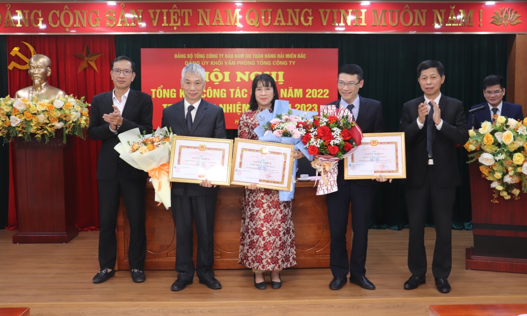 Hội nghị Tổng kết công tác Đảng năm 2022, triển khai nhiệm vụ năm 2023 của Đảng ủy Khối Văn phòng Tổng công ty Bảo đảm an toàn hàng hải miền Bắc 